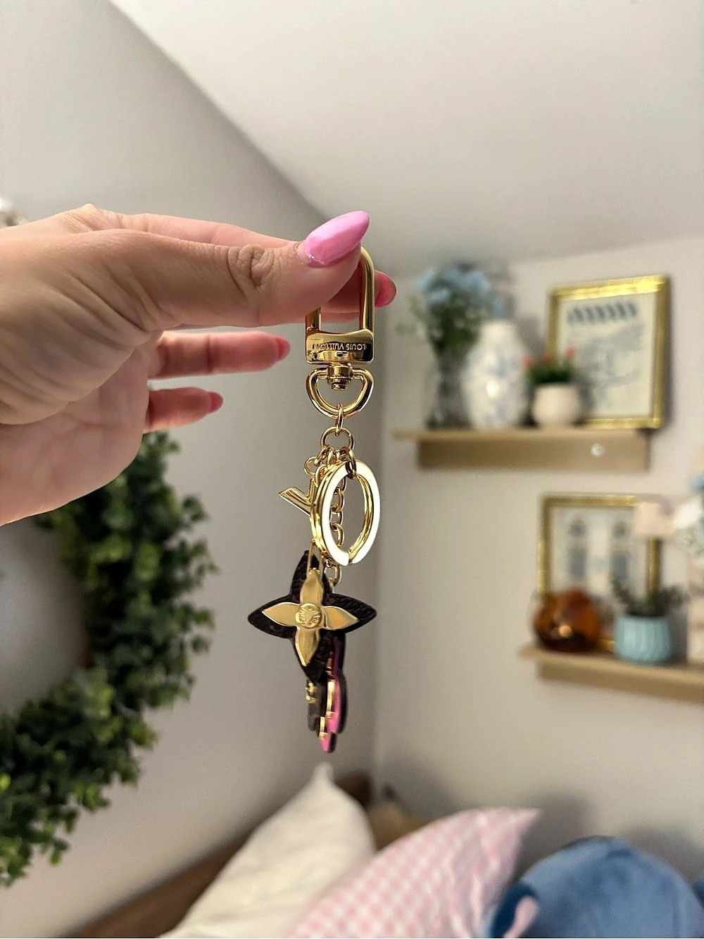 Blooming Flowers Bag Charm and Key Holder Gold, Black, and pink Keychain